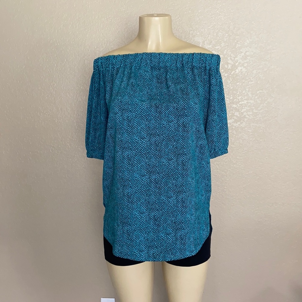 Michael Kors Off The Shoulder 3/4 Sleeve Top